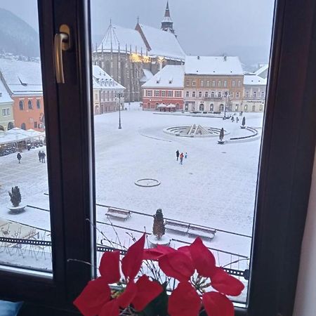 Apartament Piata Sfatului Braşov Buitenkant foto
