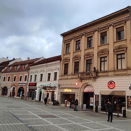 Apartament Piata Sfatului Braşov Buitenkant foto