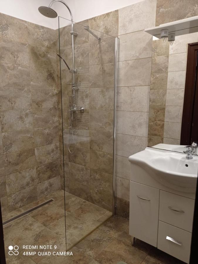 Apartament Piata Sfatului Braşov Buitenkant foto