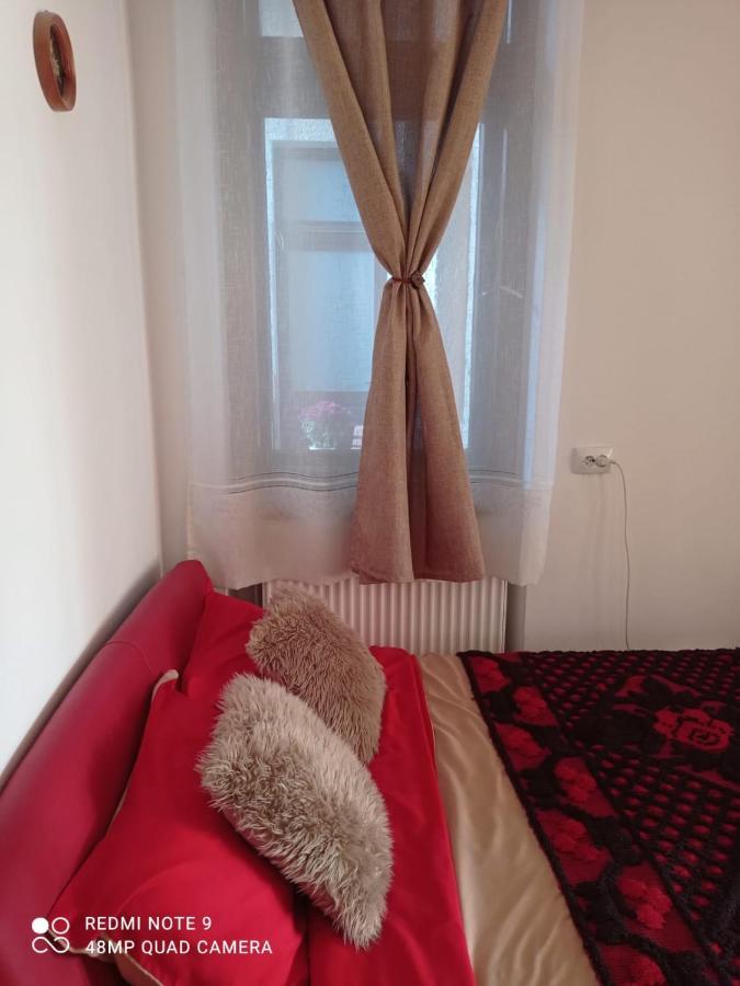 Apartament Piata Sfatului Braşov Buitenkant foto