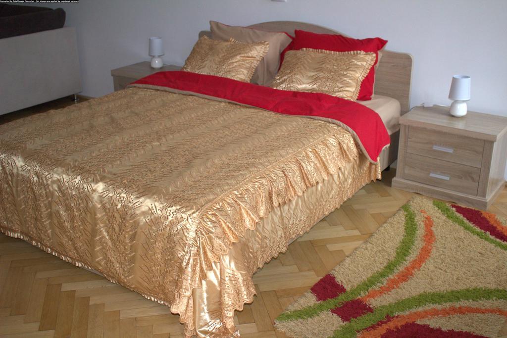 Apartament Piata Sfatului Braşov Buitenkant foto